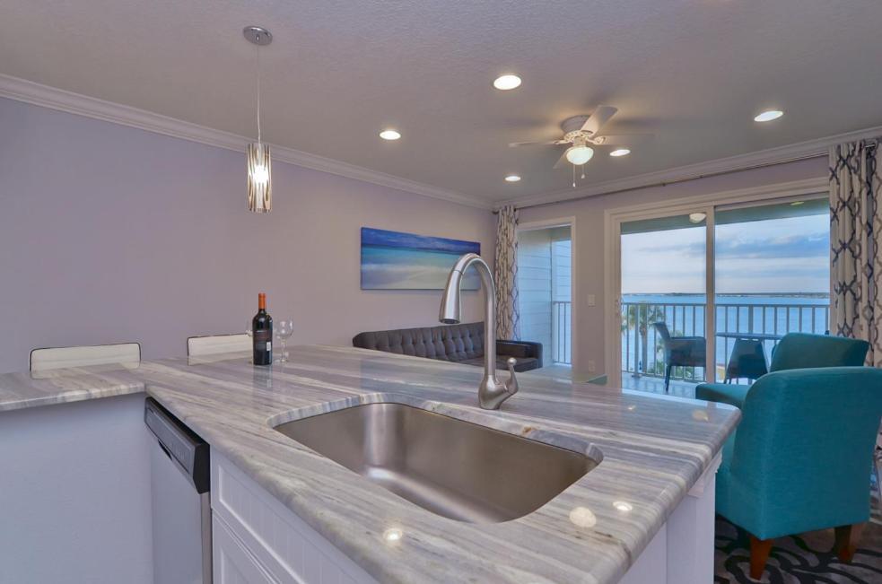 410-Gorgeous Views, Waterfront, Wifi, Pool And Close To Bucs Stadium タンパ エクステリア 写真